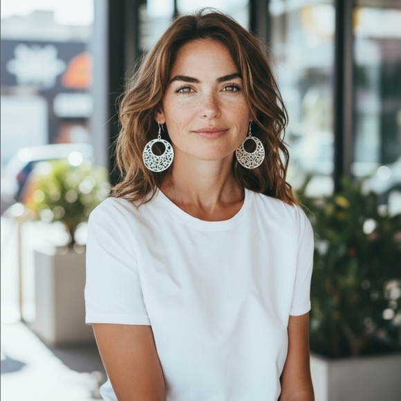 Erica Lyons Jewelry - Silver circle earrings